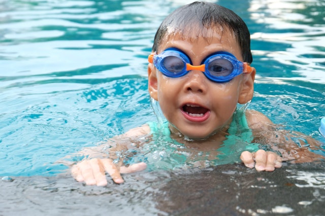 [Leval] Activité piscine